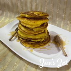 A picture of Pumpkin Pancakes.