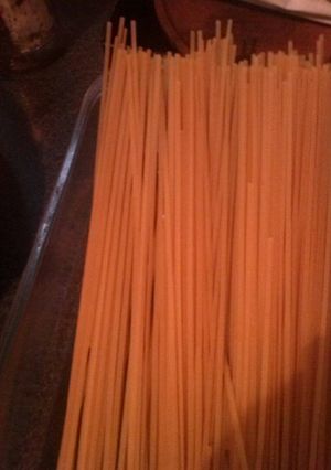 Una foto de Fideos con salchichas