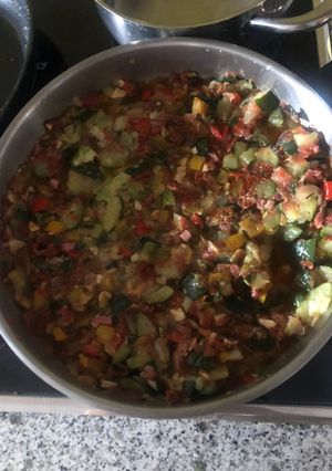 Una foto de Mix de verduras con jamón
