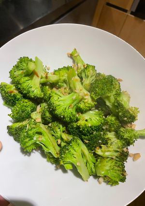 烤蒜味奶油花椰菜 的食譜成品照片
