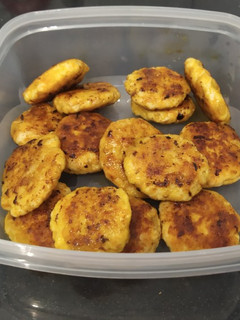 Una foto de Hamburguesitas de pollo (BLW)