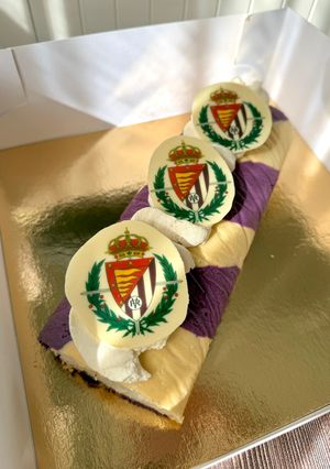 Foto principal de Brazo de nata y mascarpone Real Valladolid
