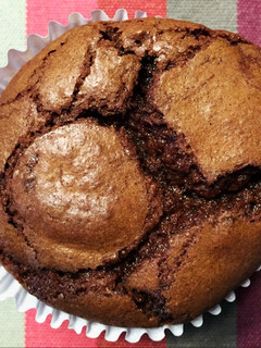 Una foto de Brownilenas de plátano y chocolate