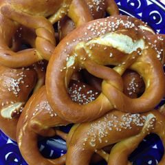 A picture of German Lye Pretzels - Laugenbrezel [Bakery Recipe].