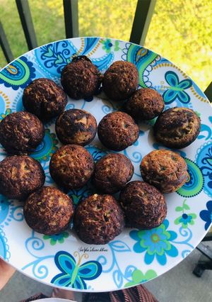A picture of Instant Sweet Paniyaram / Banana Whole Wheat Appam.