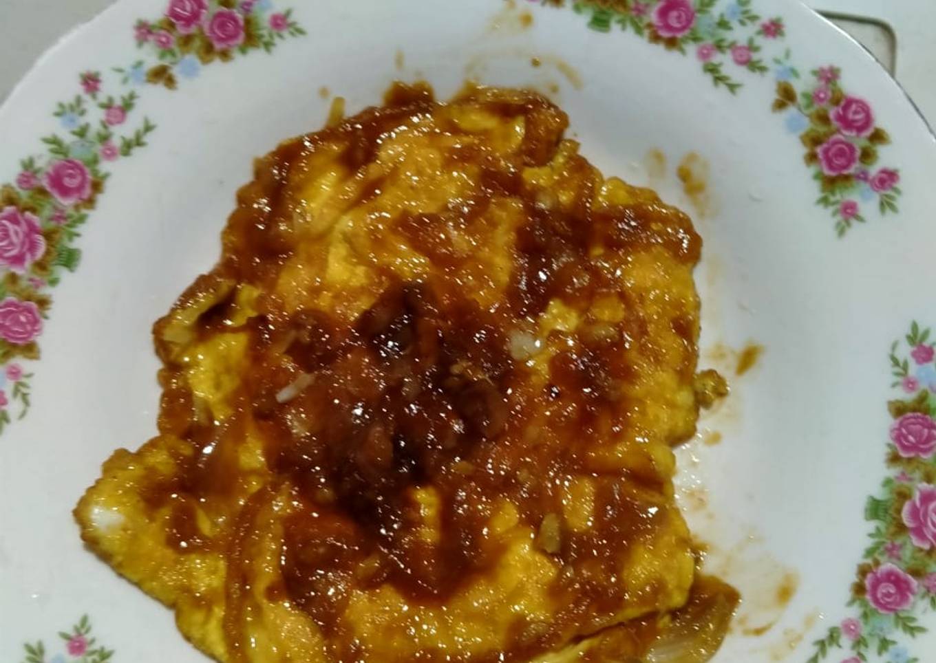 Telur dadar saos tiram