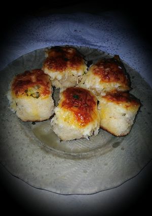 Fokhagymás, sajtos vacsora 🤗/garlic parmesan dinner rolls recept fotója