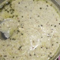 Coconut chutney A picture of Coconut chutney.