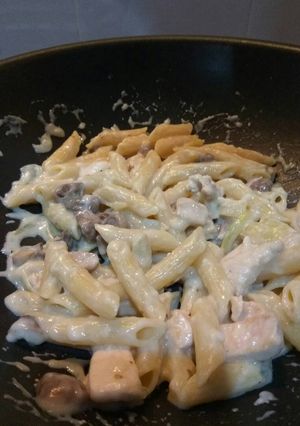 Foto resep Penne Chicken Carbonara