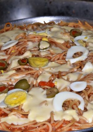 Una foto de Pizza de spaghetti