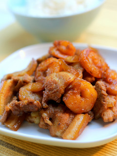Hình của món Tôm rang thịt ba chỉ (cháy cạnh).