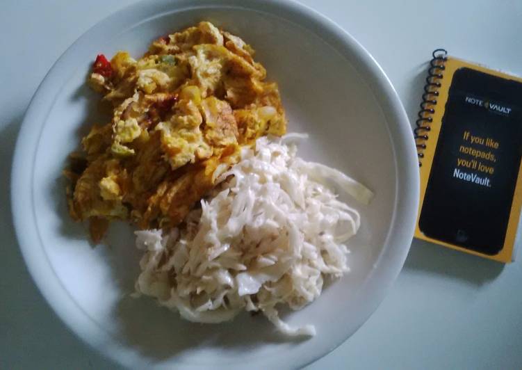 Simple Way to Prepare Award-winning KETO: Scrambled egg and Cabbage