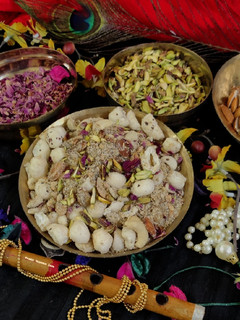 धनिया पंजीरी(जन्माष्टमी स्पेशल)(dhaniya panjiri recipe in Hindi) रेसिपी मुख्य फोटो