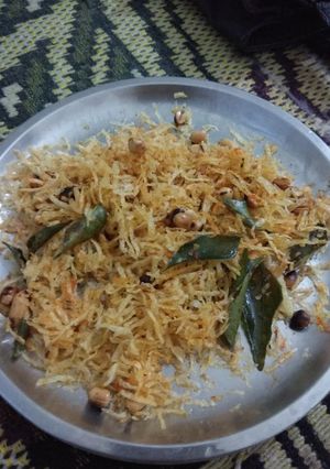 A picture of Falahari aloo ka lacha.