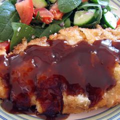 A picture of ‘Tonkatsu’ Sauce.