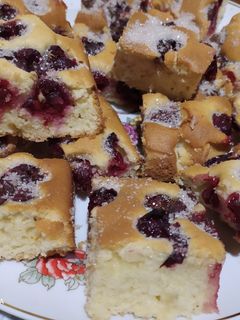 Régimódi potyogtatós meggyes recept fotója