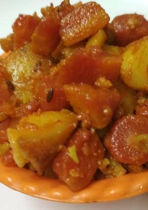A picture of Potato Carrot sabji.