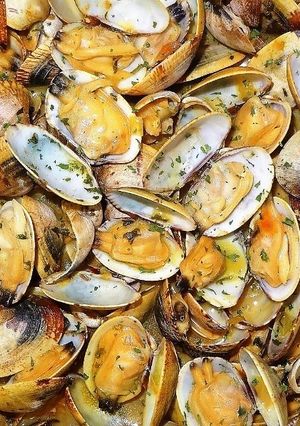Una foto de Almejas a la marinera