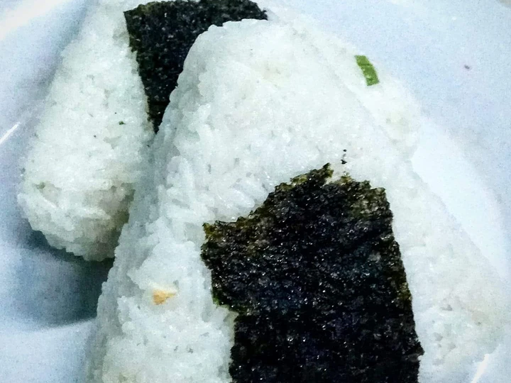 Langkah Mudah untuk Membuat Resep  Onigiri yang Sempurna, Enak