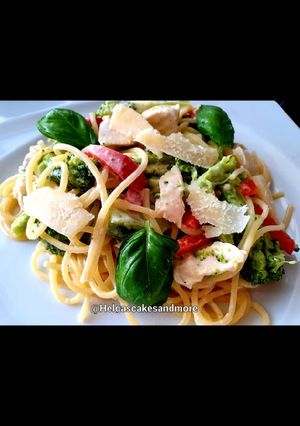 Spaghetti mit Hähnchen und Brokkoli   Rezepthauptbild
