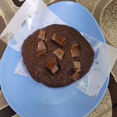 A picture of 1- minute Chocolate chunk cookie 🍪.