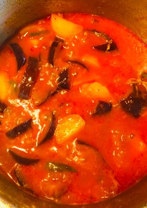 A picture of Aloo begun.