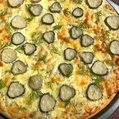 A picture of Pickled Dill Cucumber Pizza.