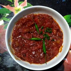 A picture of Spicy pasta sauce.