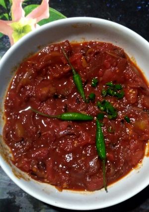 A picture of Spicy pasta sauce.