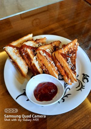 A picture of Veg Toast.