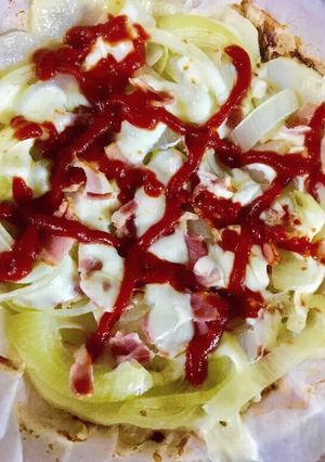 A picture of Potato pizza.