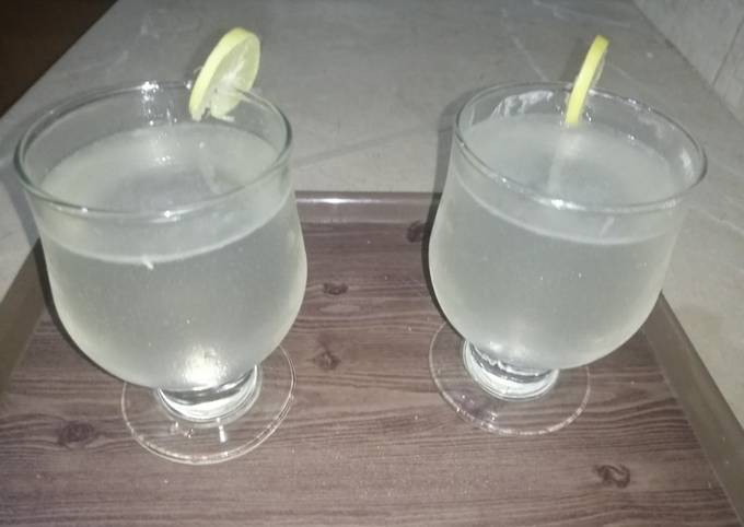 Steps to Make Award-winning Refreshing Lemonade