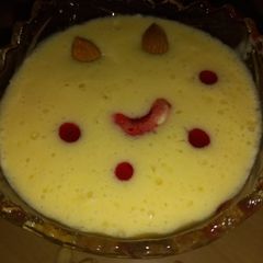 Mango shake with strawberry A picture of Mango shake with strawberry.