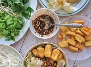 Hình của món Ăn lễ với bún đậu xì dầu 😆.