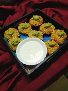 क्रिस्पी साबुदाणा वडा(Sabudana Vada recipe in Marathi) रेसिपी चे मुख्य फोटो