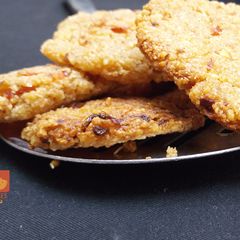 A picture of Garri fritters.