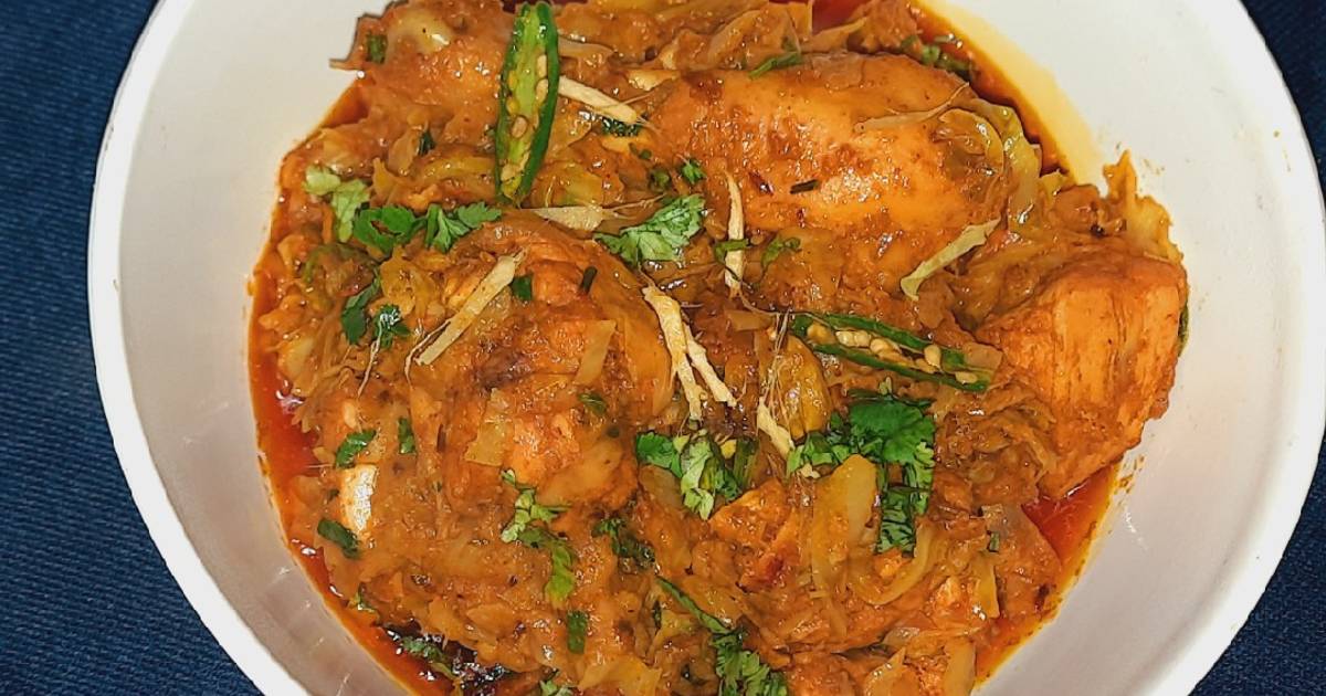 Cabbage & chicken curry Recipe by Uzma Syed Cookpad