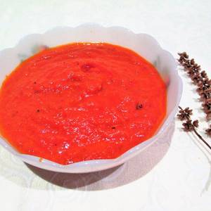 Salsa de tomate al albahaca para  macarrones y espaguetis ?