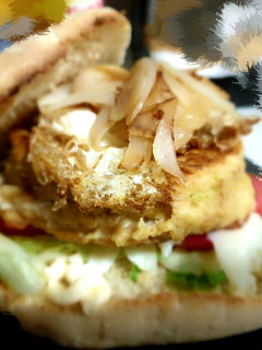 Una foto de 🐟🐟Hamburguesa de Atún🐟🐟