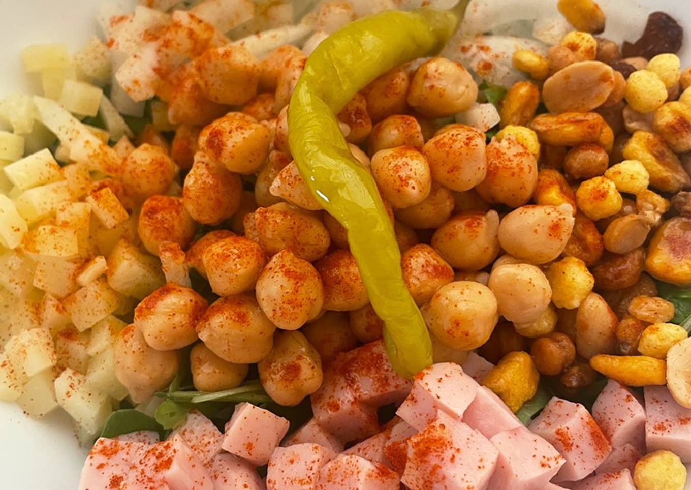 Ensalada de garbanzos con pimentón dulce