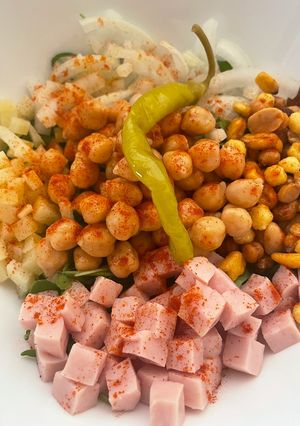 Una foto de Ensalada de garbanzos con pimentón dulce
