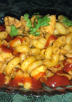 A picture of Chicken tikka Macroni.