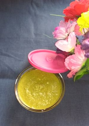A picture of Tangy chutney.