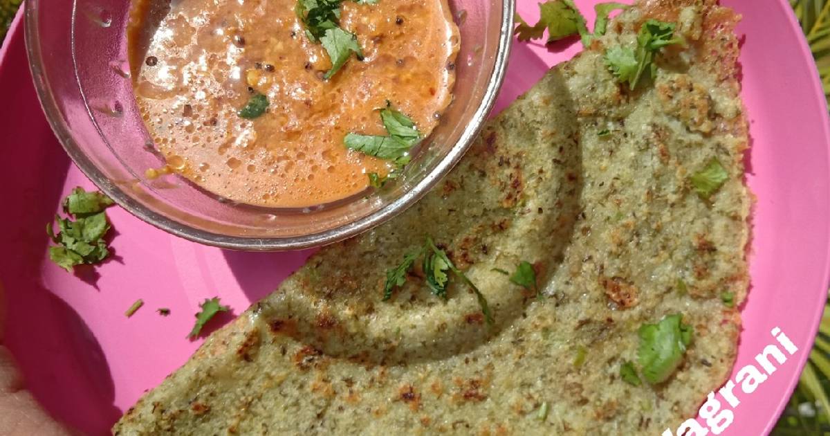 Pessrattu Dosa aka Moong Dal Dosa with allam Chutney Recipe by Minnie