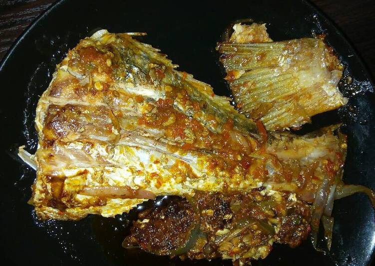 Steps to Make Any-night-of-the-week Grilled spicy fish