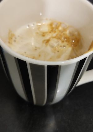 A picture of Frothy coffee.