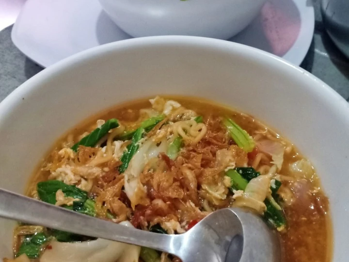 Cara Mudah Membuat Resep Mie Rebus Tek-Tek yang Lezat Anti Ribet, Uenak Banget