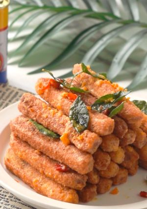 鹹蛋黃午餐肉脆條(影音食譜) 的食譜成品照片