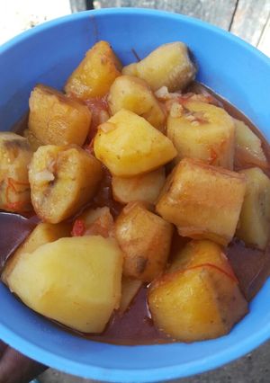A picture of Matoke & Potato stew.