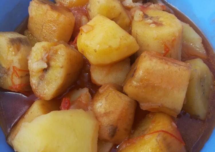 Matoke &amp; Potato stew